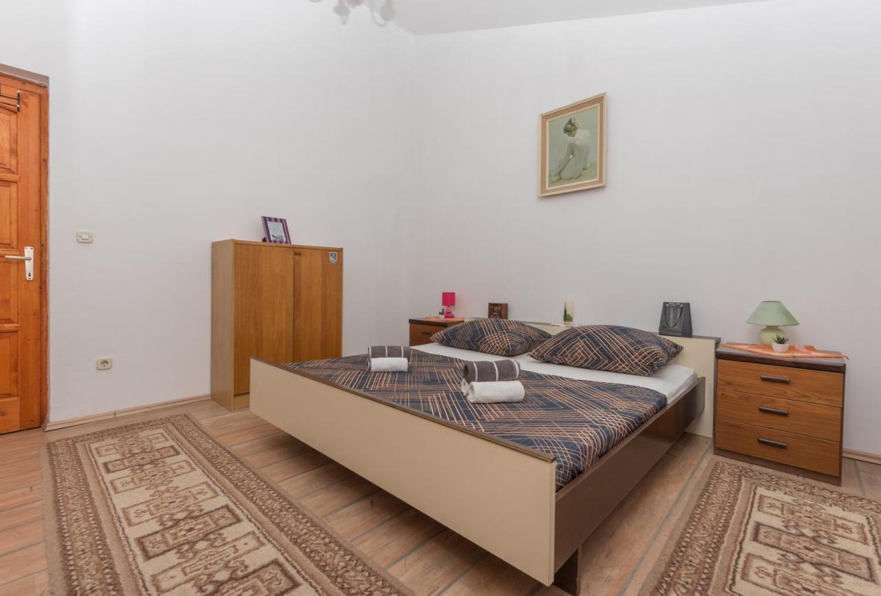 Holiday Home Frane Slivno  Kültér fotó