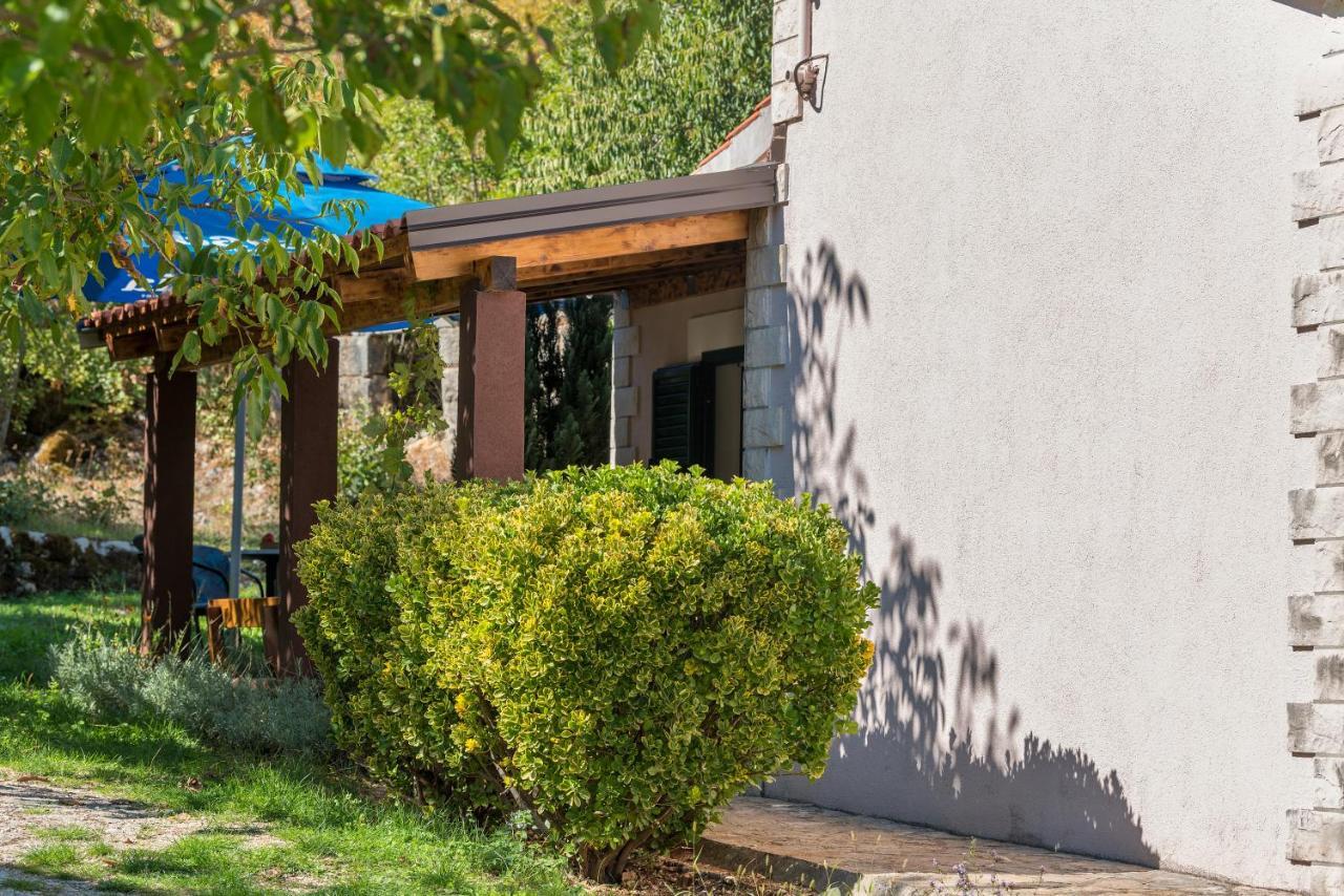 Holiday Home Frane Slivno  Kültér fotó